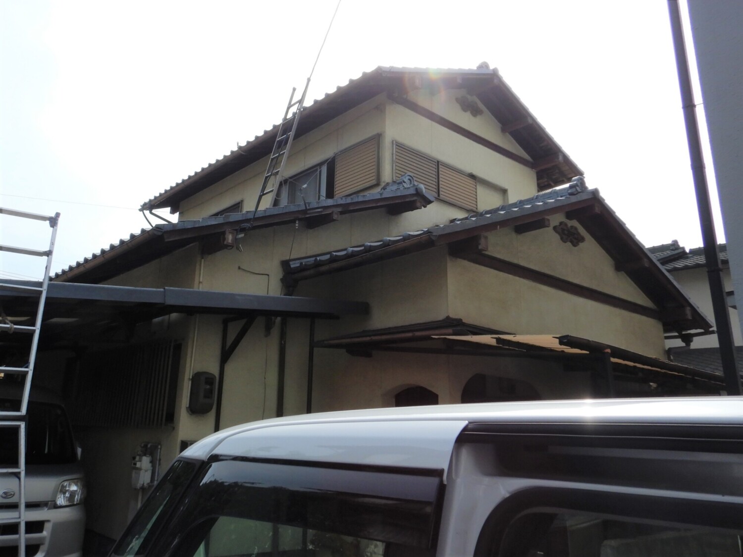 倉敷市 H様邸 屋根瓦葺き替え・外壁塗装 Before
