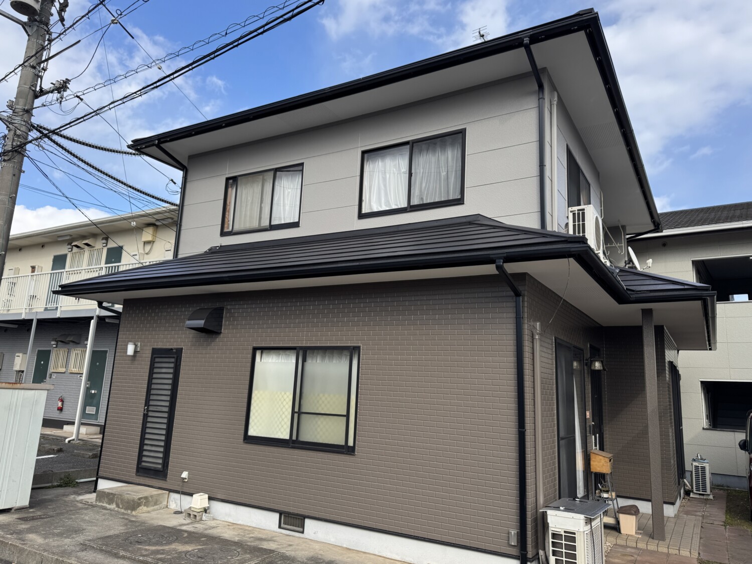 倉敷市 T様邸 屋根カバー・外壁塗装 After