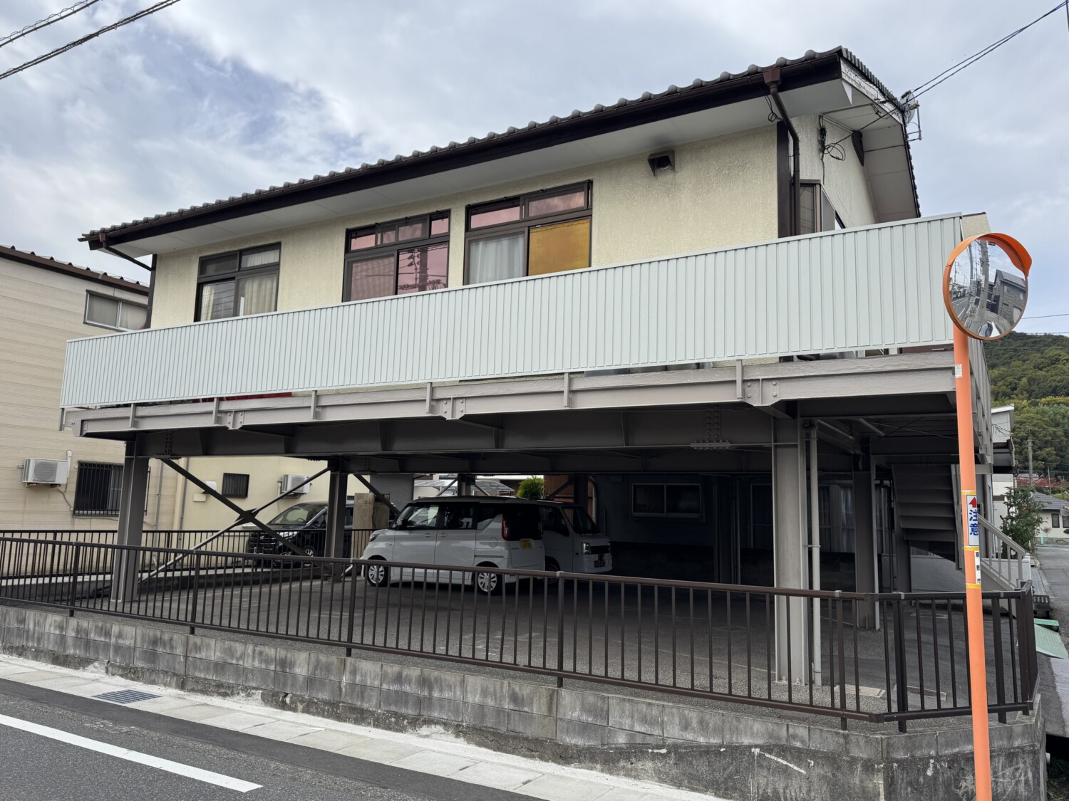 倉敷市 K様邸 手摺塗装工事