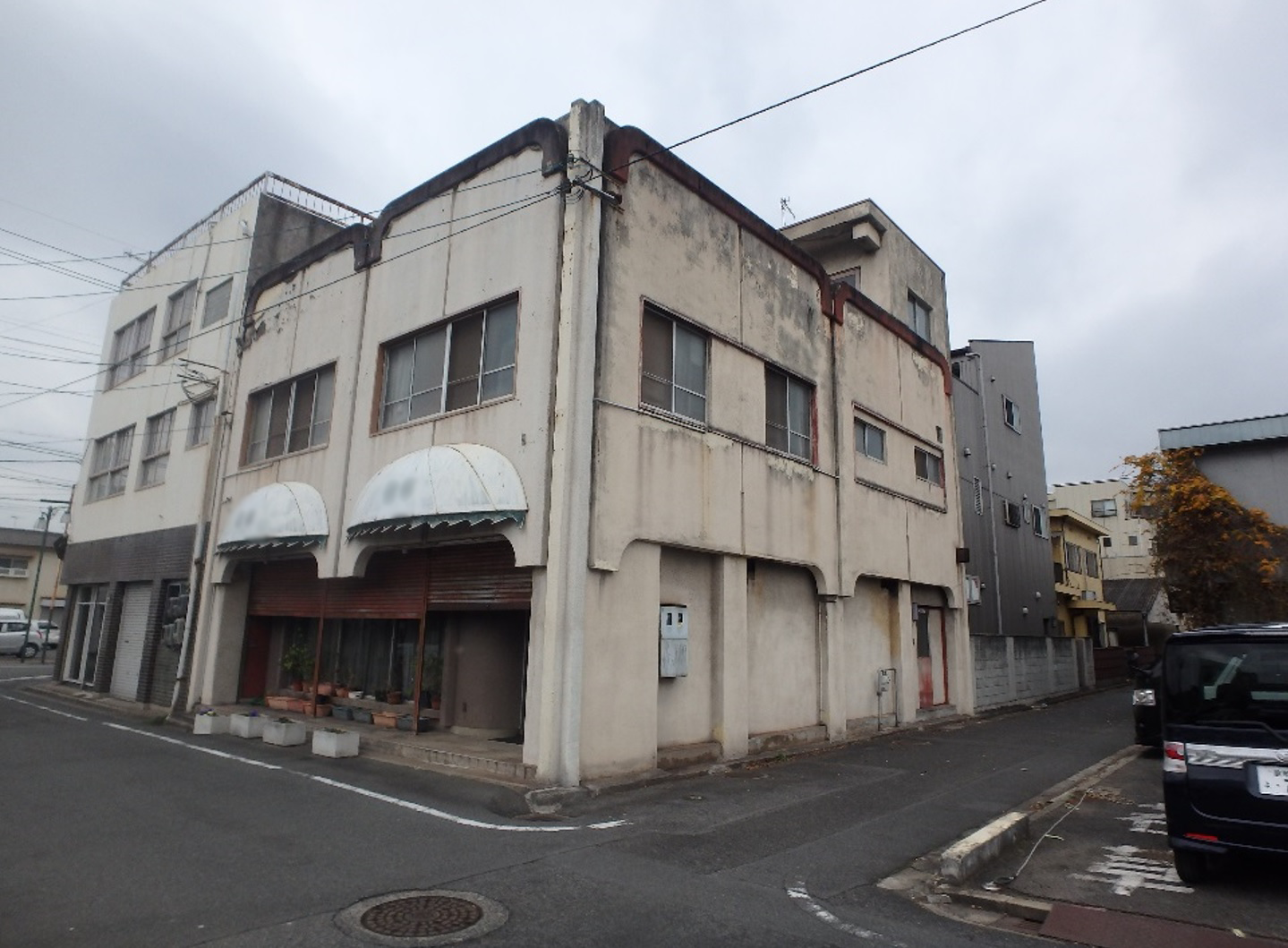 倉敷市 F様店舗 外壁塗装工事 Before