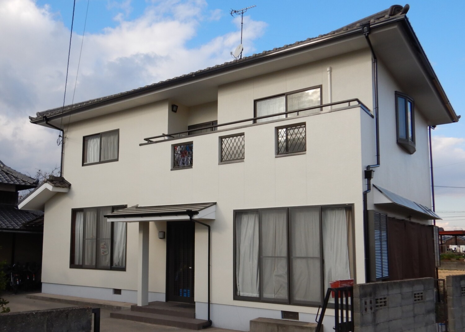 倉敷市 F様邸 外壁塗装・棟瓦組み直し After