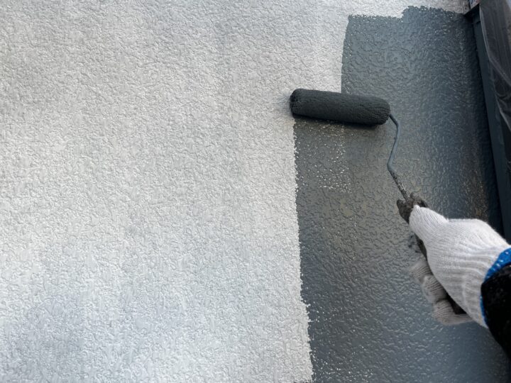 外壁塗装(中塗り)