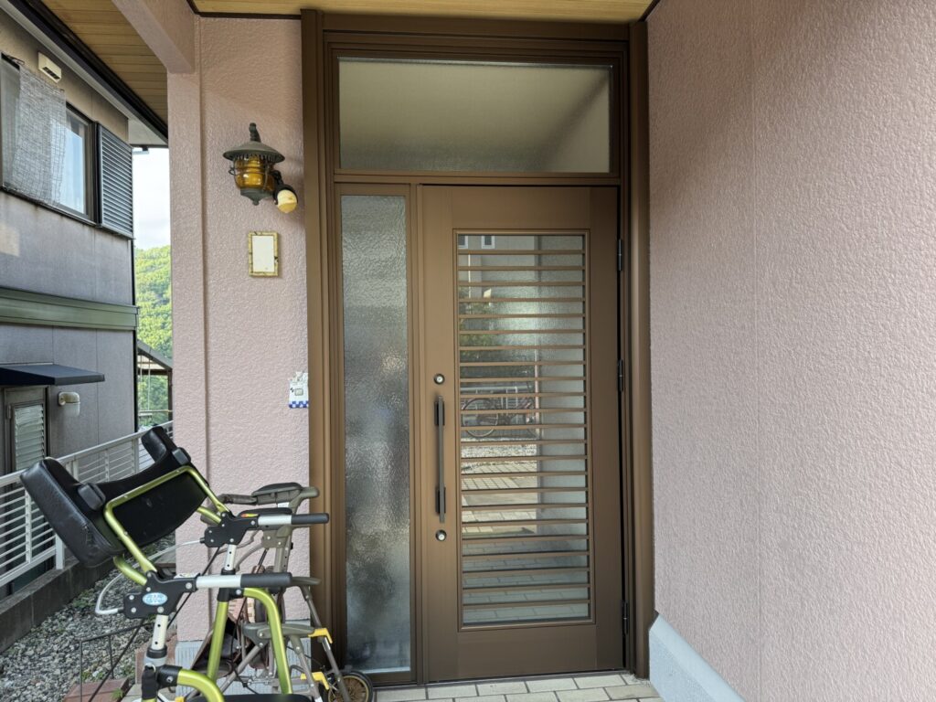 倉敷市 O様邸 屋根塗装・外壁塗装・玄関ドアカバー・浴室リフォーム工事 追加AFTER