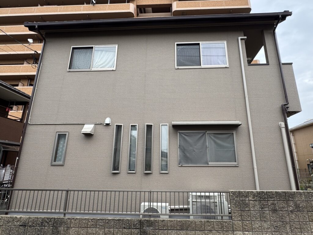 倉敷市 T様邸 外壁塗装（マルチカラーⅡ）バルコニー防水 追加AFTER