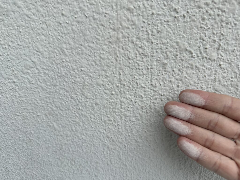 塗装の劣化症状を見逃さない！住まいの寿命を延ばすセルフチェックのポイント